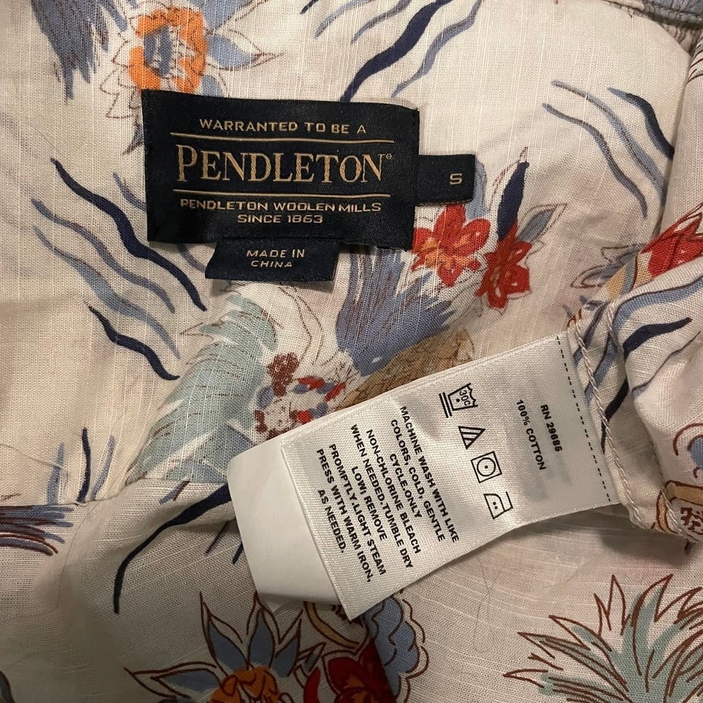 Pendleton Hula Girl Hawaiian Tropical pineapple papaya Short Sleeve button